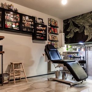 Orgoglio e Pregiudizio Tattoo Studio Cameri Novara