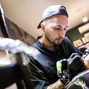 Orgoglio e Pregiudizio Tattoo Studio Cameri Novara