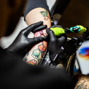 Orgoglio e Pregiudizio Tattoo Studio Cameri